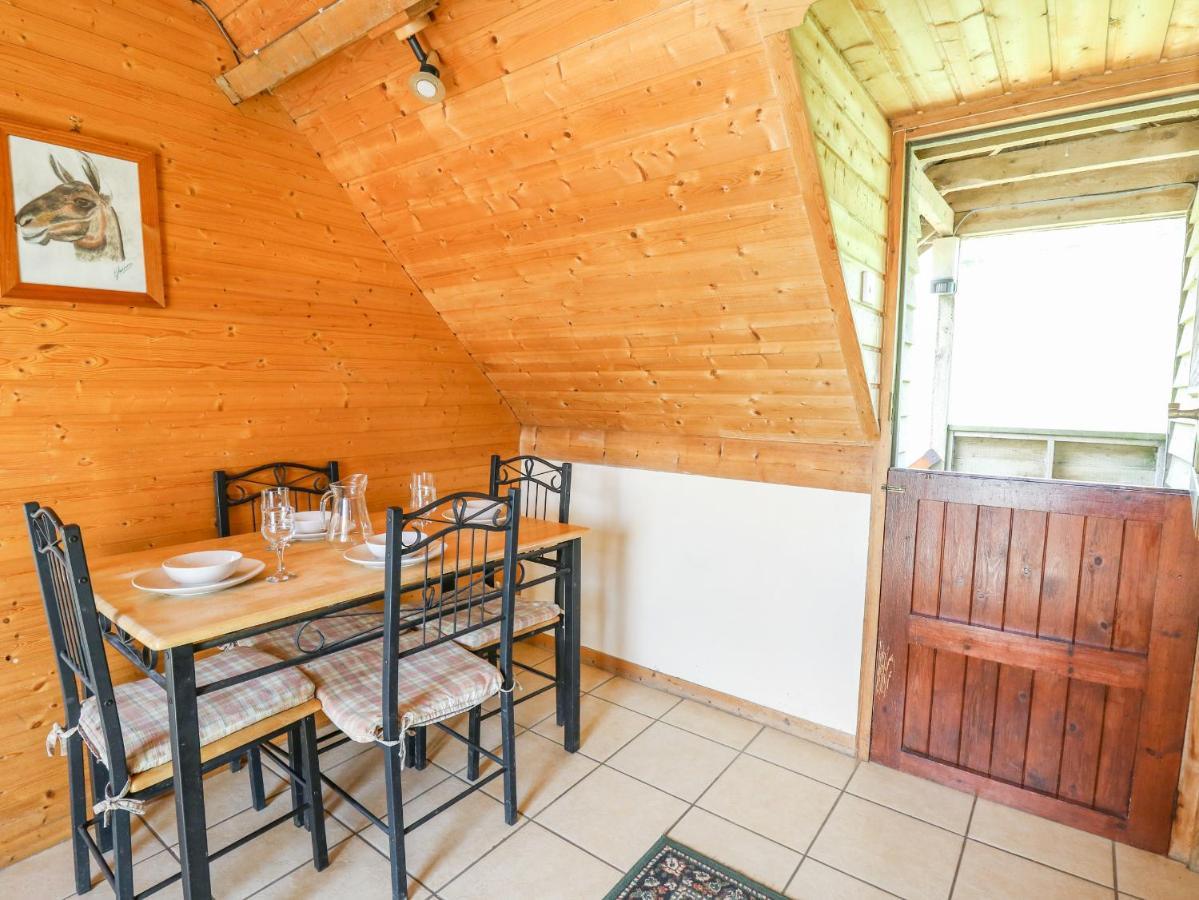 The Loft Lägenhet Llangunllo Exteriör bild